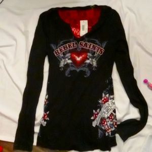 Black long sleeve shirt